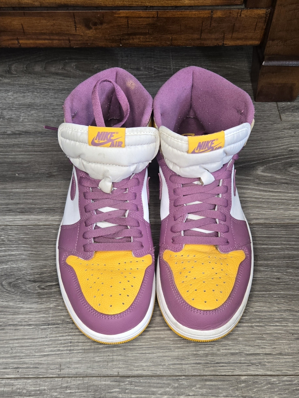 Nike Air Jordan 1 Retro High OG Brotherhood 555088-706 Men’s 10.5 Purple Gold